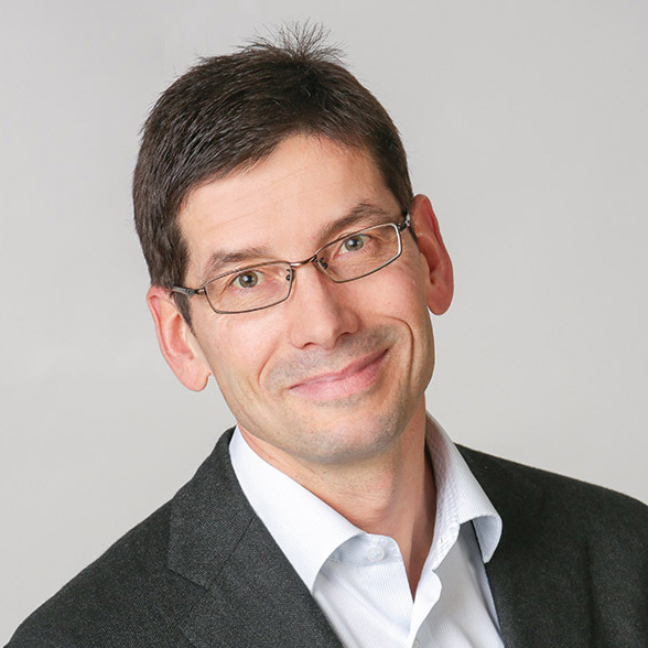 Herr Dr. med. Klaus Gehring